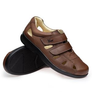 Sandália Doctor Shoes Esporão Couro 3070 Marrom