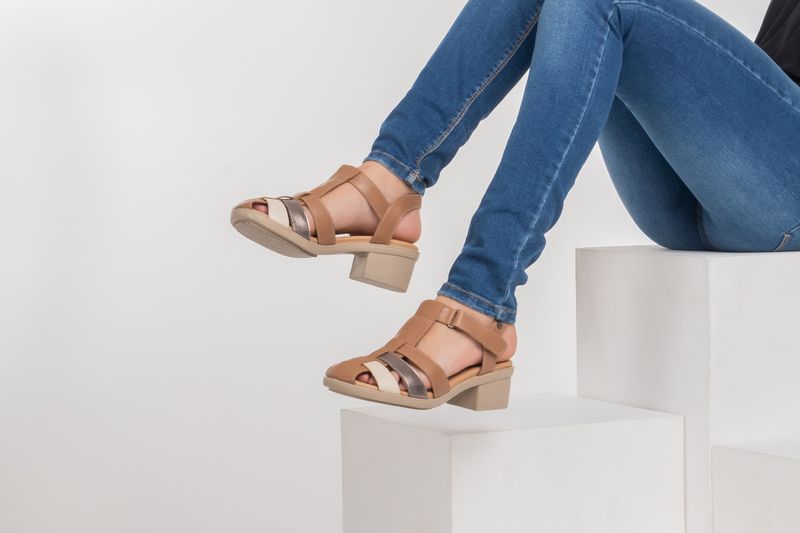 Sandalia-Doctor-Shoes-Couro-Estampado-1569-Gelo