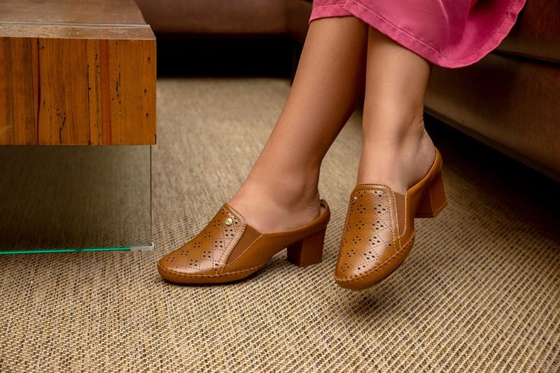 Sapato-Salto-Doctor-Shoes-Couro-799-Caramelo