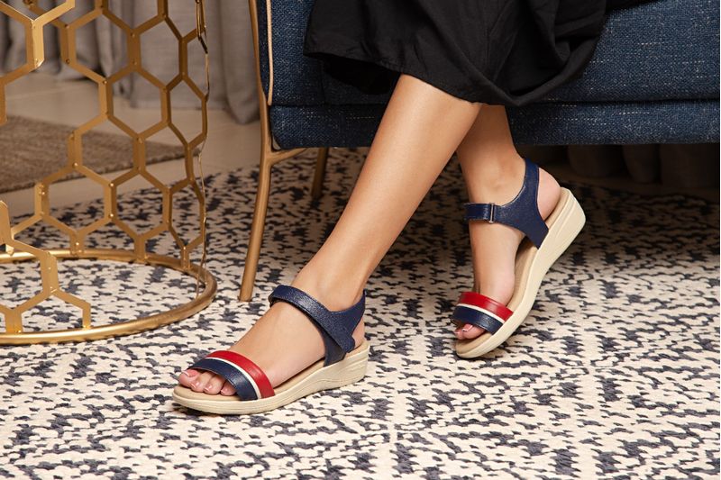Sandalia-Doctor-Shoes-Esporao-Couro-180-Petroleo-Neve-Framboesa