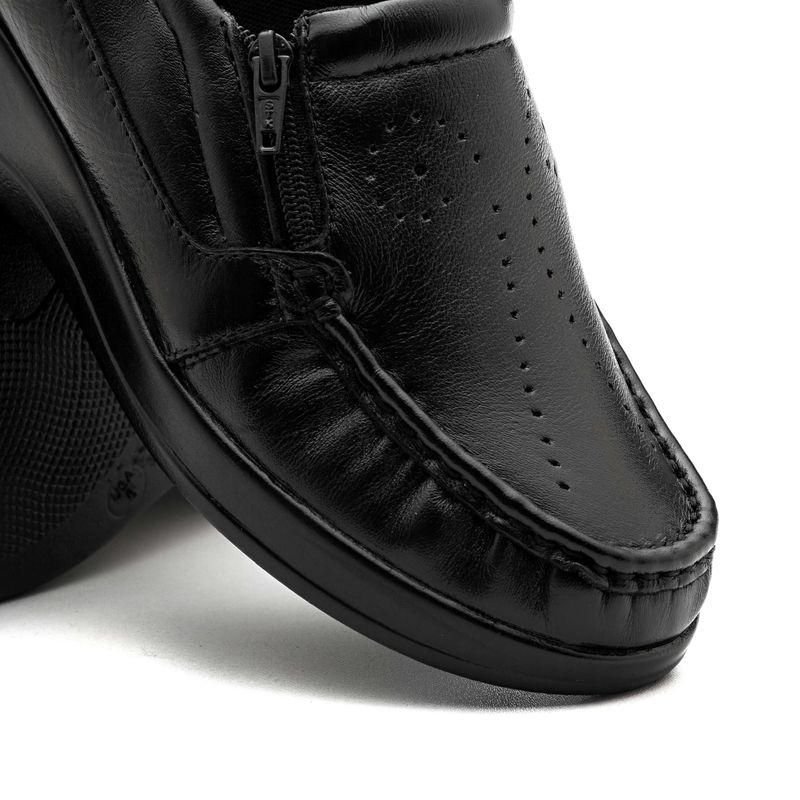 mocassim-doctor-shoes-esporao-couro-200-preto-3.jpg