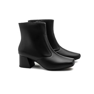 Bota Doctor Shoes em Couro 46001 Preto